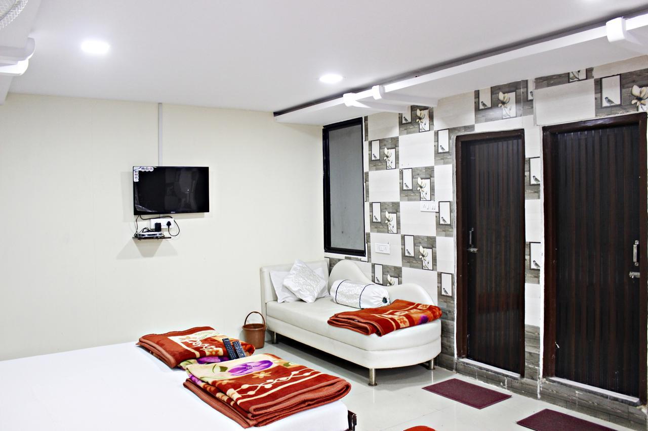 Hotel Shikhar Inn Ujjain Buitenkant foto