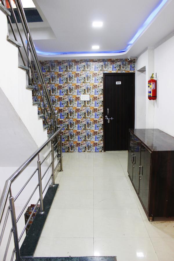Hotel Shikhar Inn Ujjain Buitenkant foto